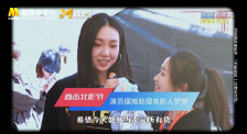 美女脱精光跳舞